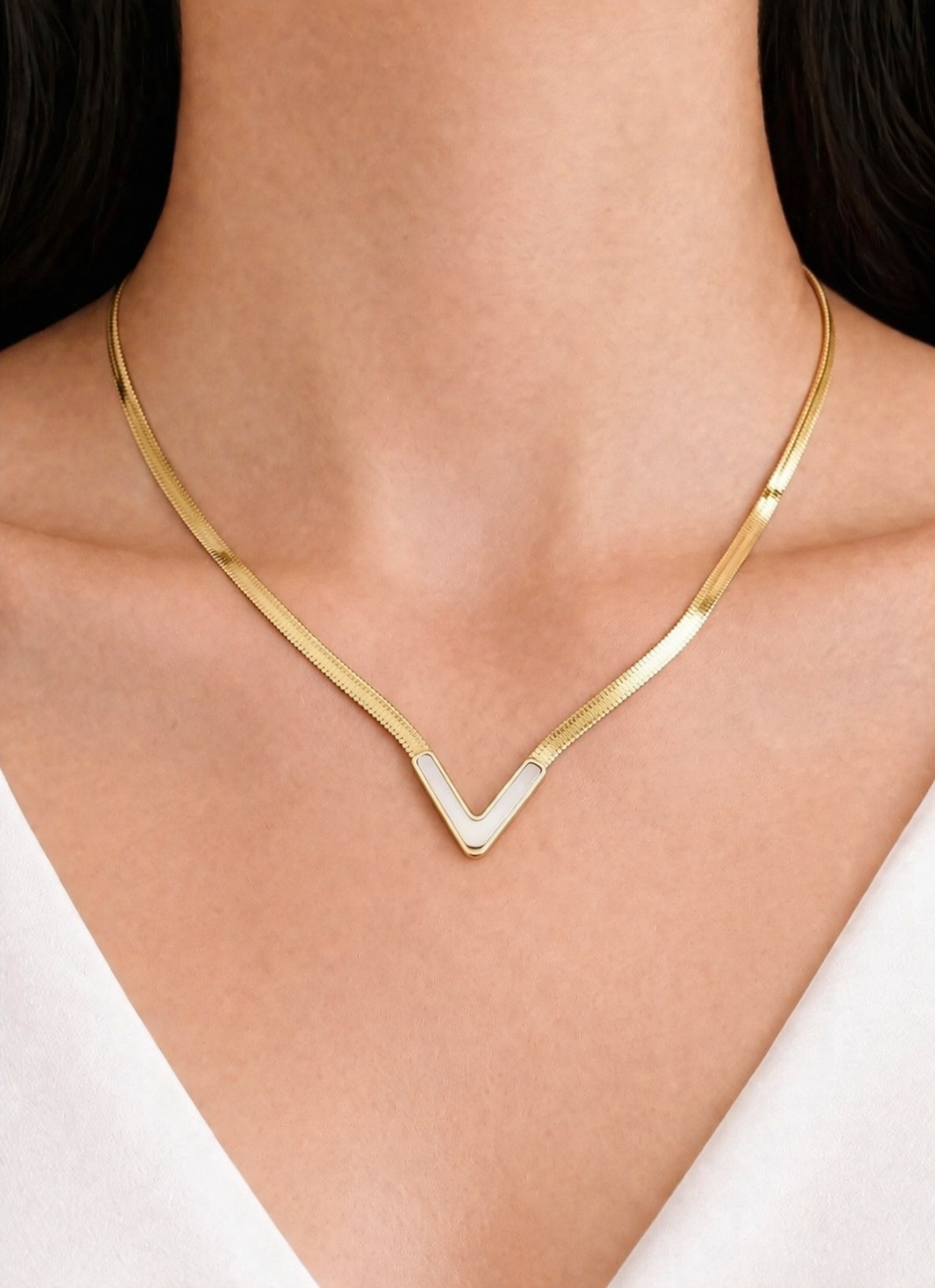 18K Gold Plated Heart Pearl Pendant Necklace | Elegant Minimalist Chai