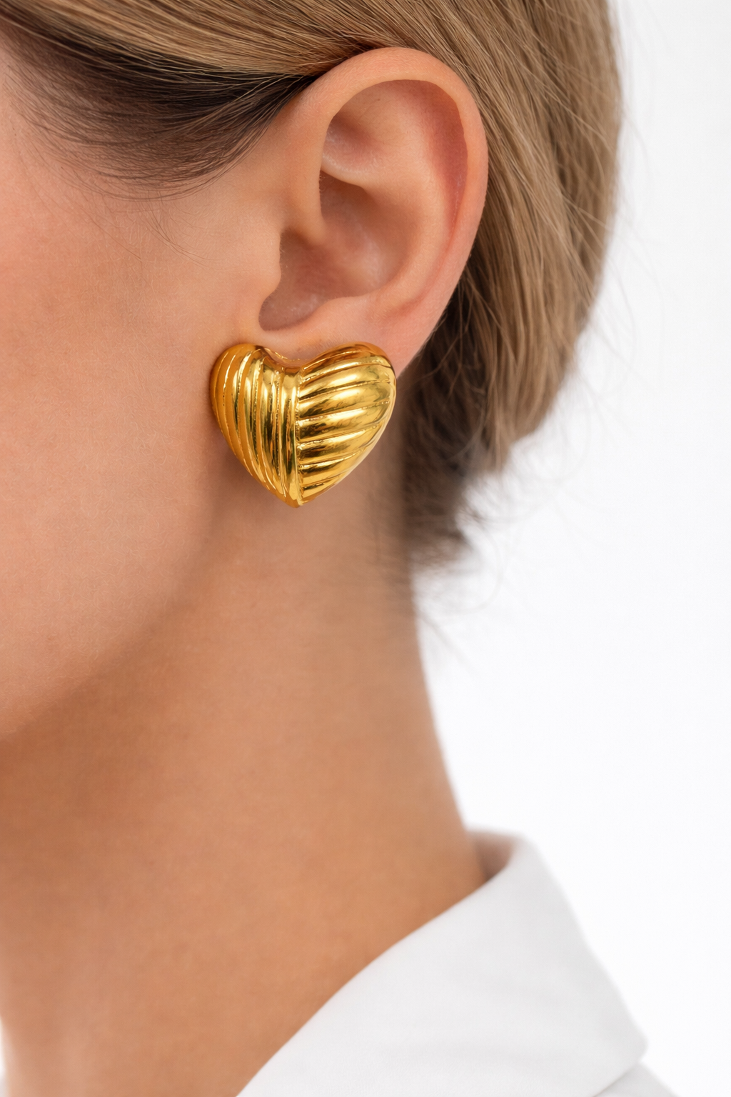 Chic Anti-Tarnish Gold-Plated Heart Stud Earrings