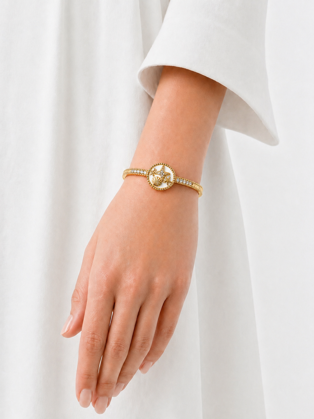 Elegant Starfish & Shell Charm Gold Plated Bracelet for Women