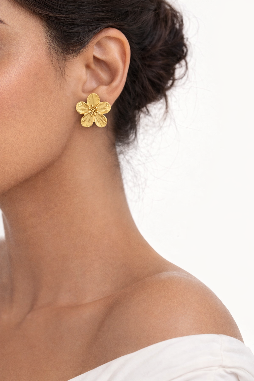 Anti-Tarnish Floral Design Large Earrings - Timeless Beauty and Durability