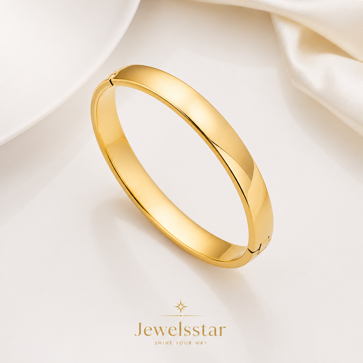 Elegant Gold Plated Minimalist Bangle Bracelet for Women