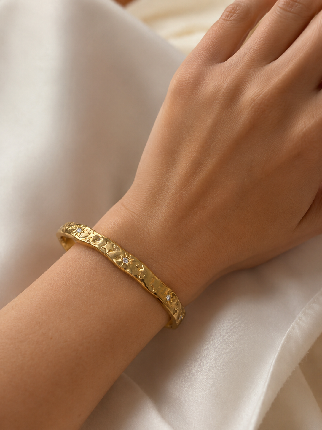 Twinkle Star Textured Bangle Bracelet