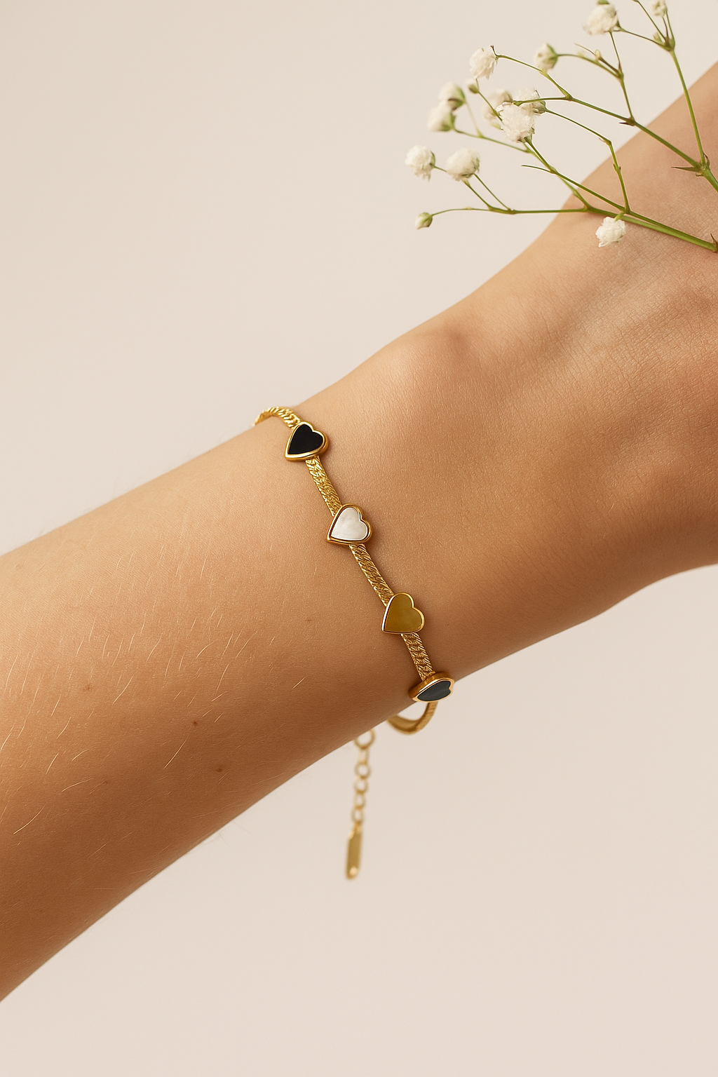 Charming Anti-Tarnish Heart Charm Bracelet