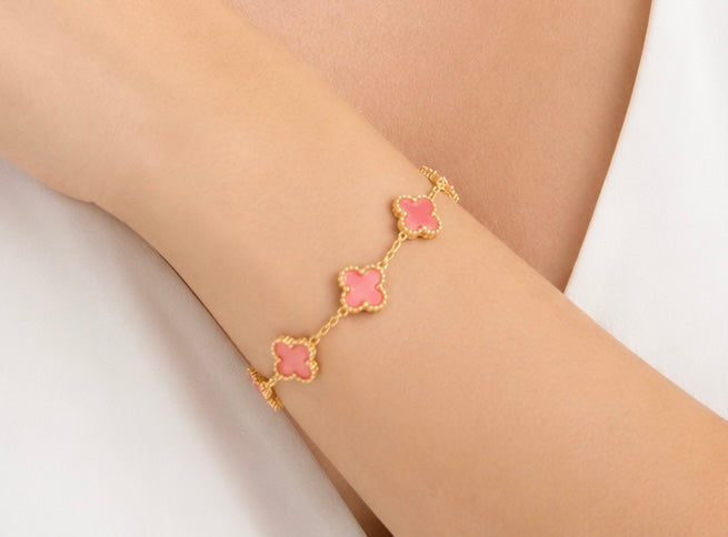 Pink Clover Jewelry Set for Women – 18K Gold Plated Anti Tarnish Necklace, Stud Earrings & Bracelet Set