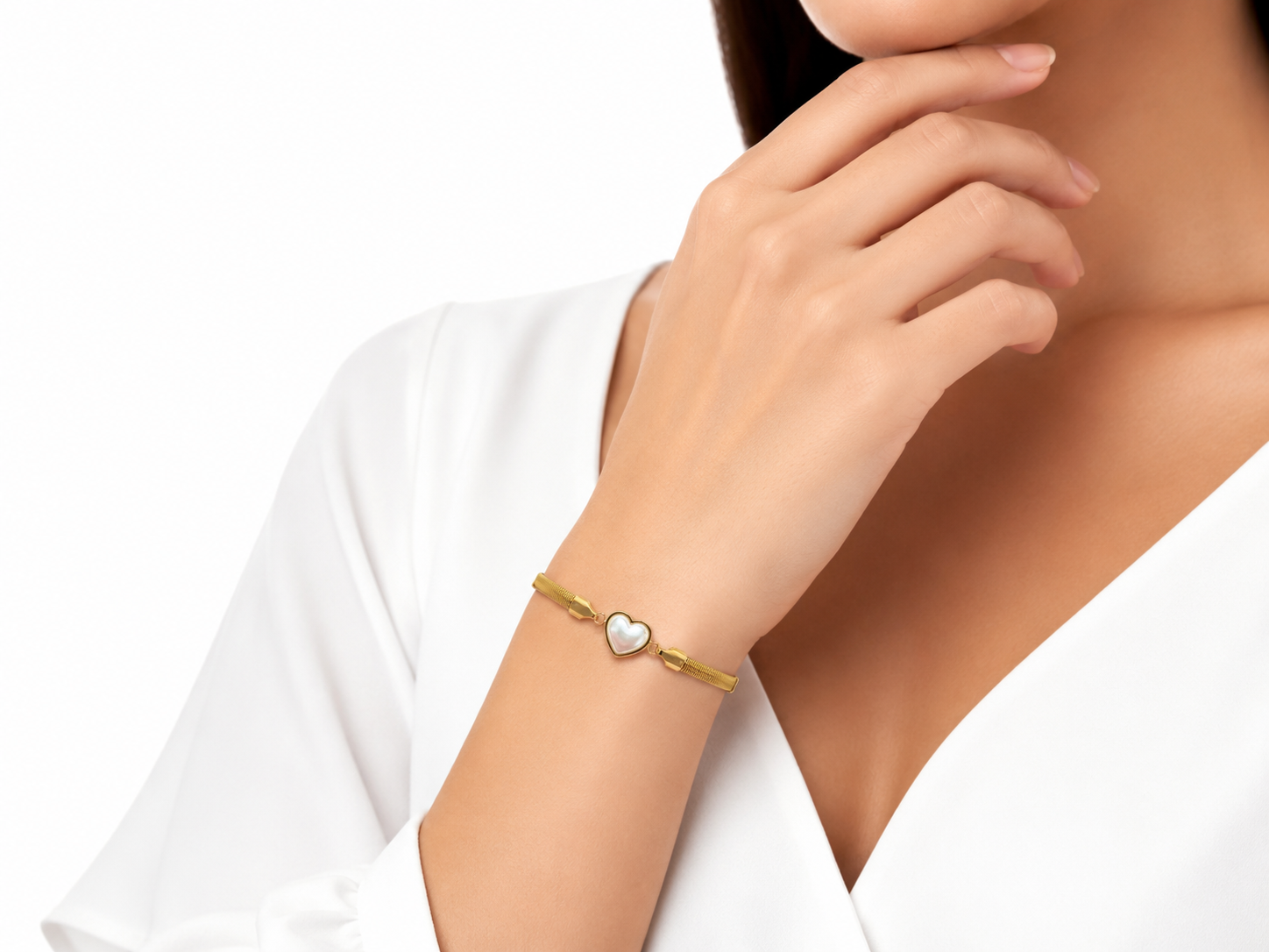 💖 18K Gold Plated Pearl Heart Charm Bracelet | Anti-Tarnish Elegant Daily Wear Bracelet