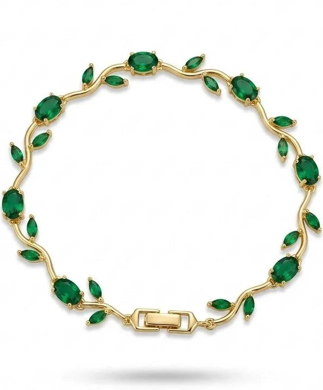 Jewelsstar 18K Gold Plated Anti-Tarnish White Clover Bracelet for Women | Elegant Minimal Floral Charm Bracelet | Adjustable Trendy Daily Wear Jewelry