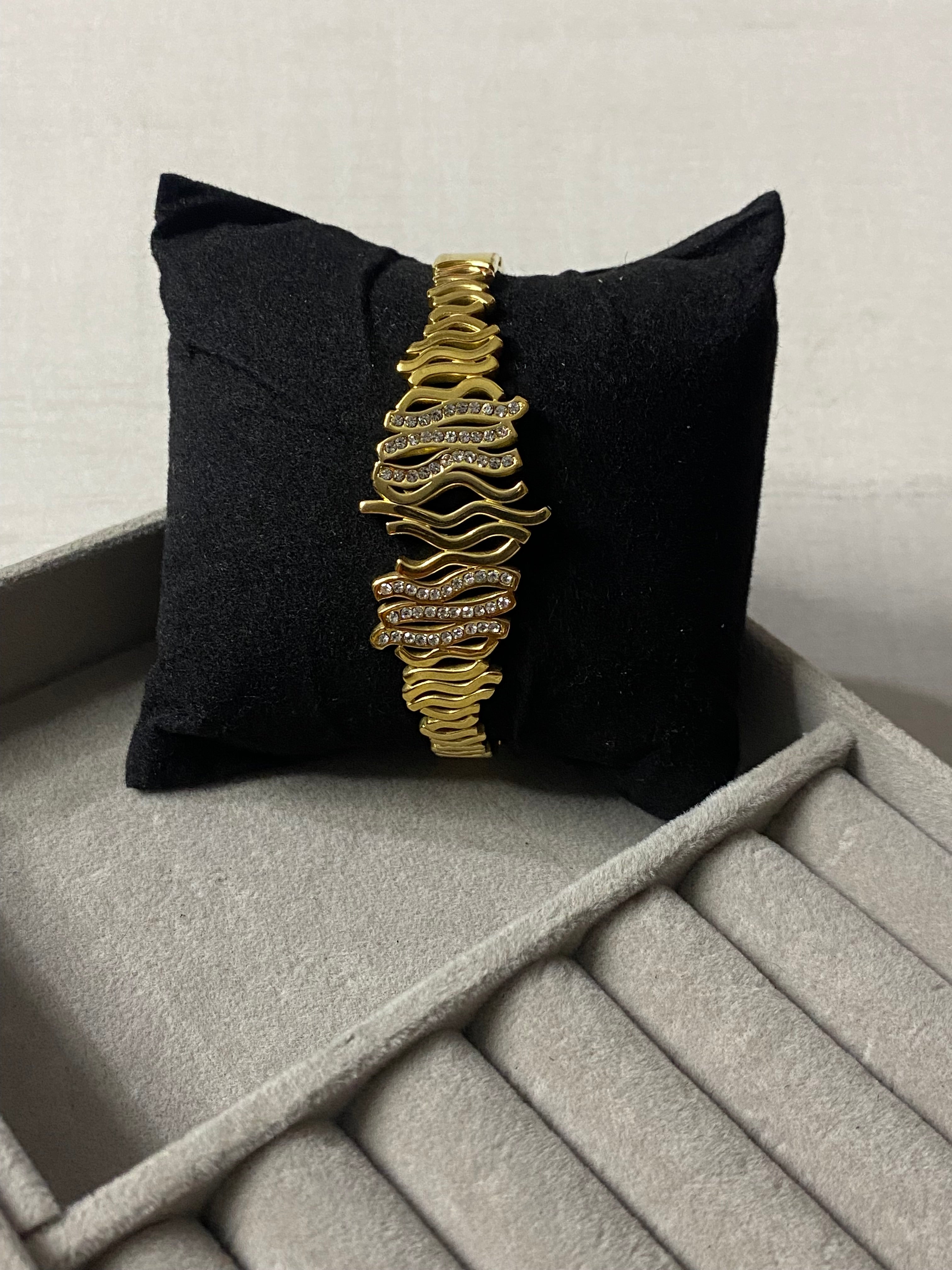 Elegant Anti-Tarnish Diamond Bracelet