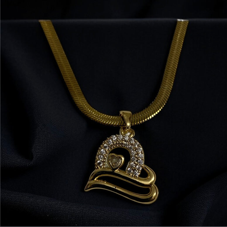 Anti-Tarnish Snake Chain with Heart Pendant – Big Size Pendant, Stylish and Durable Jewelry