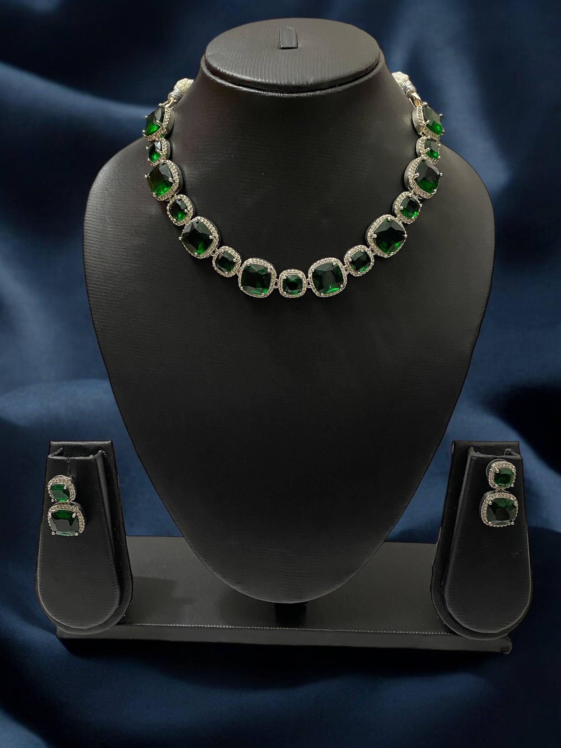 Elegant American Diamond Necklace Set – Sparkling Luxury for Special Occasions