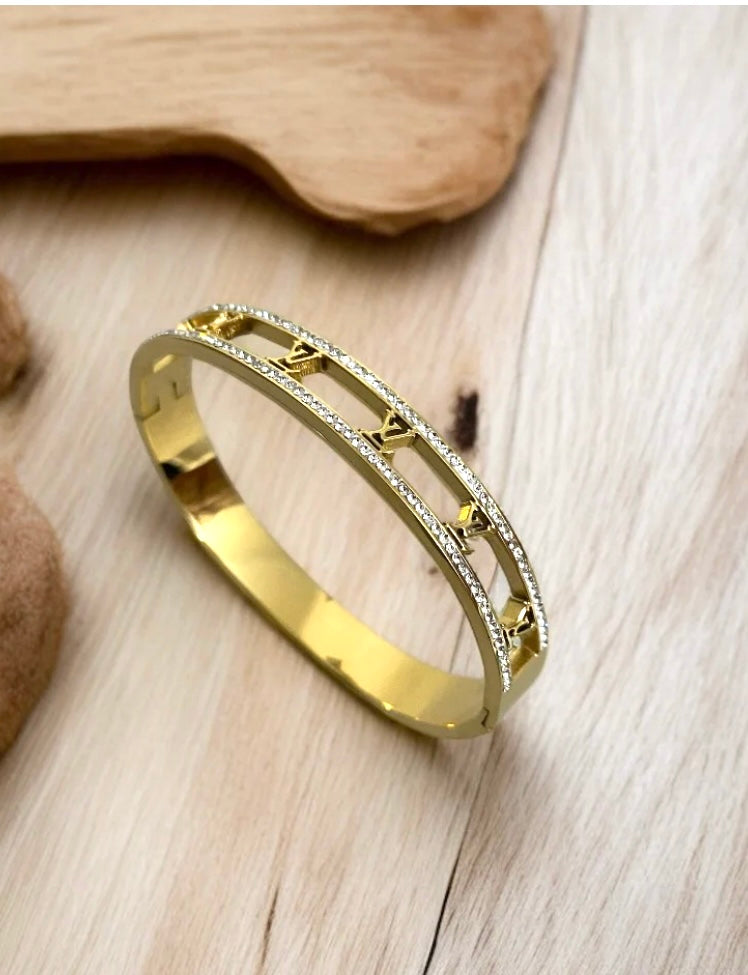 Elegant Anti-Tarnish Bracelet with Sparkling AD Stones – Luxurious & Long-Lasting Fashion Jewelry