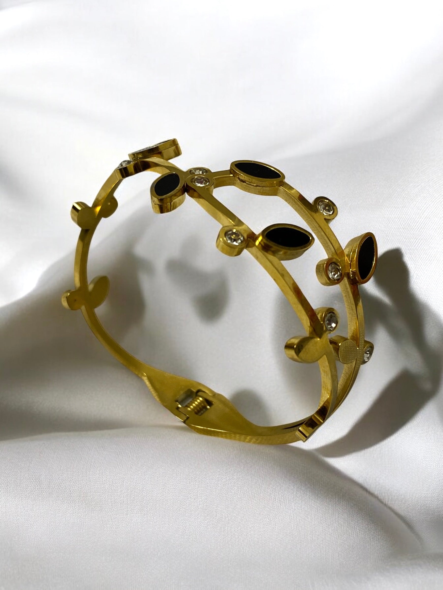 Anti-Tarnish Openable Waterproof Bracelet
