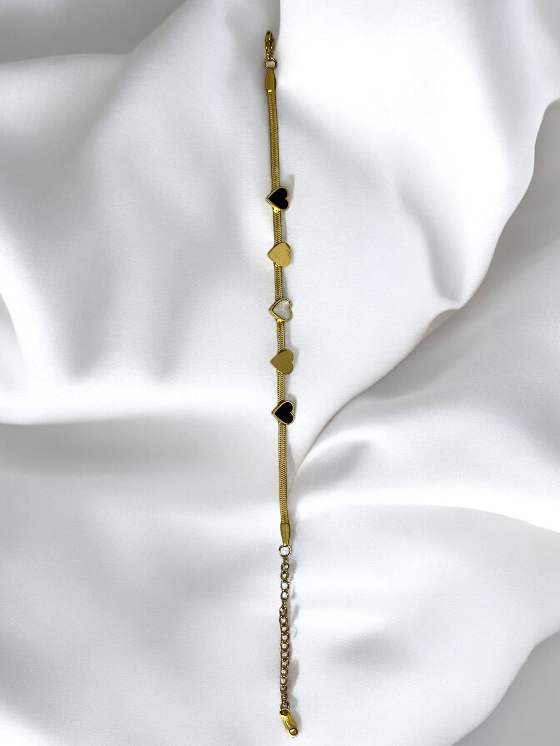 Charming Anti-Tarnish Heart Charm Bracelet