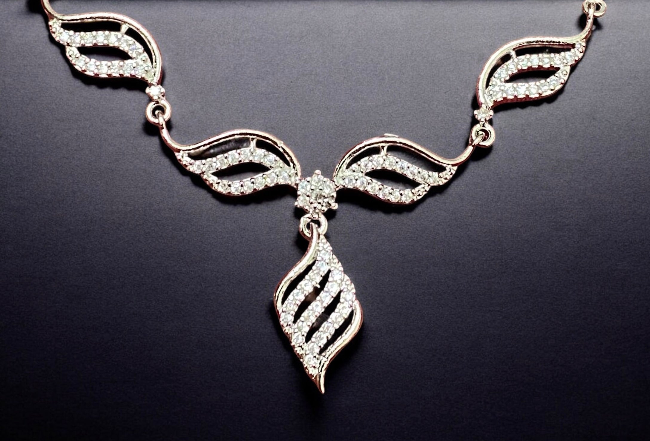 American Diamond Sleek Designer  Necklace set with Earrings