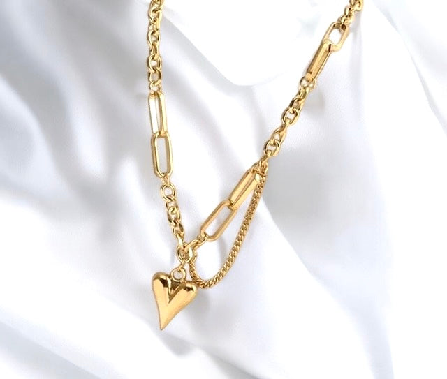 Anti-Tarnish Chain with Heart Charms