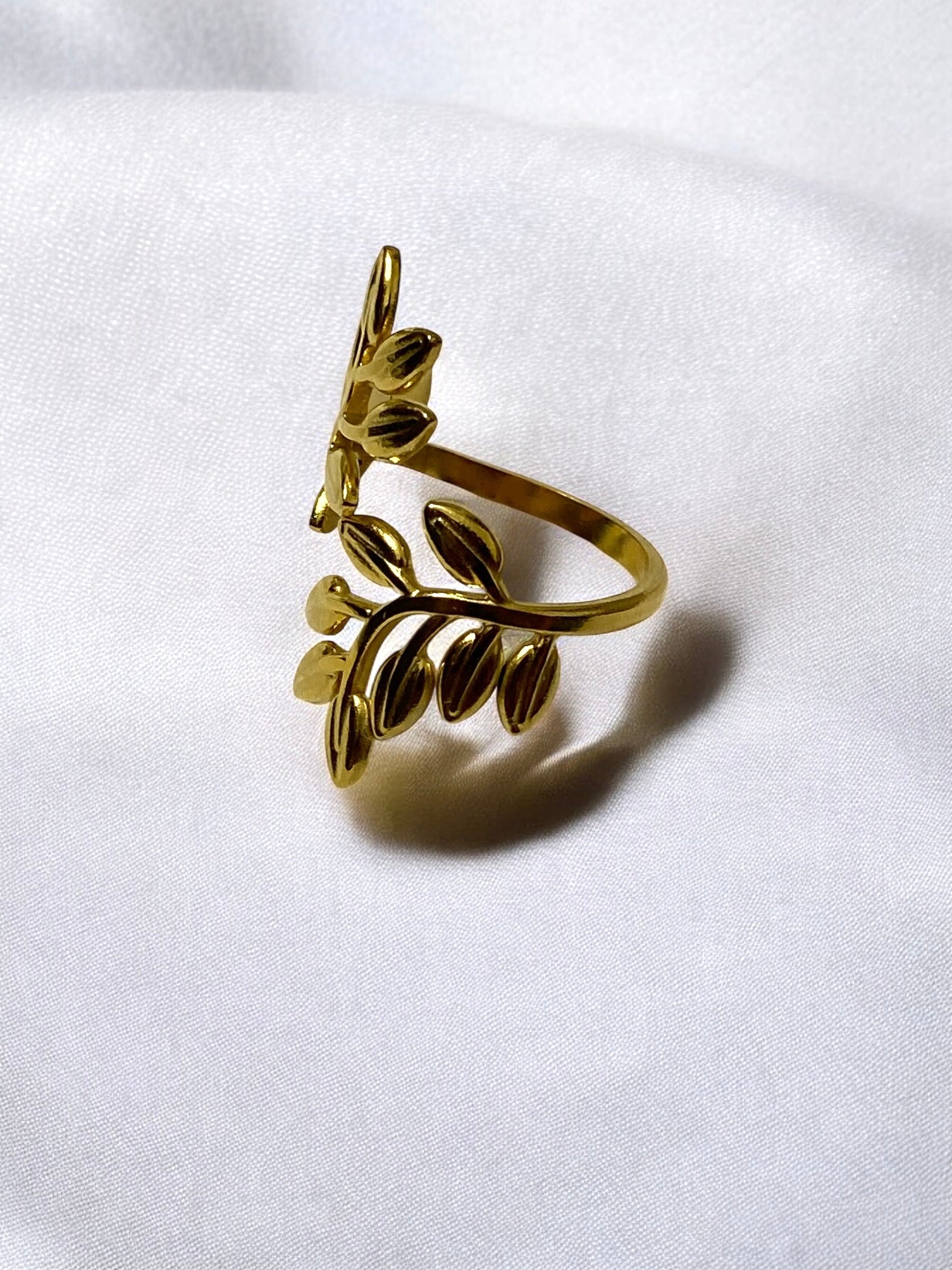 Anti-Tarnish Designer Adjustable Waterproof Ring