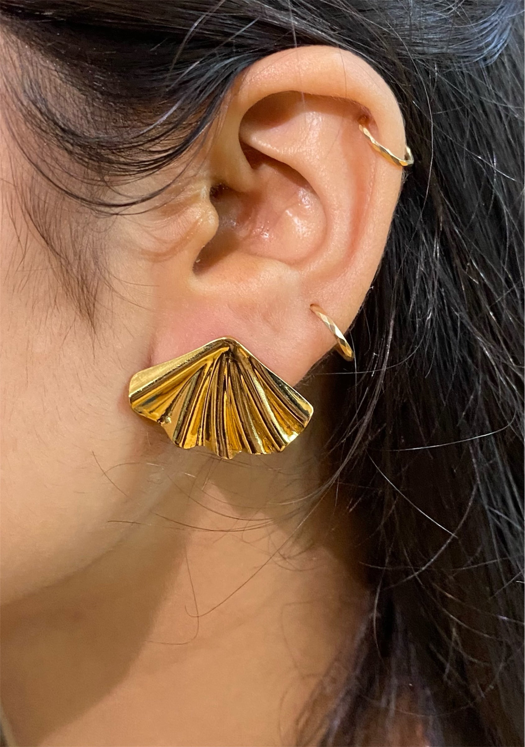 Anti-Tarnish Earrings – High-Quality, Long-Lasting, Hypoallergenic & Tarnish-Resistant Jewelry for Everyday Wear