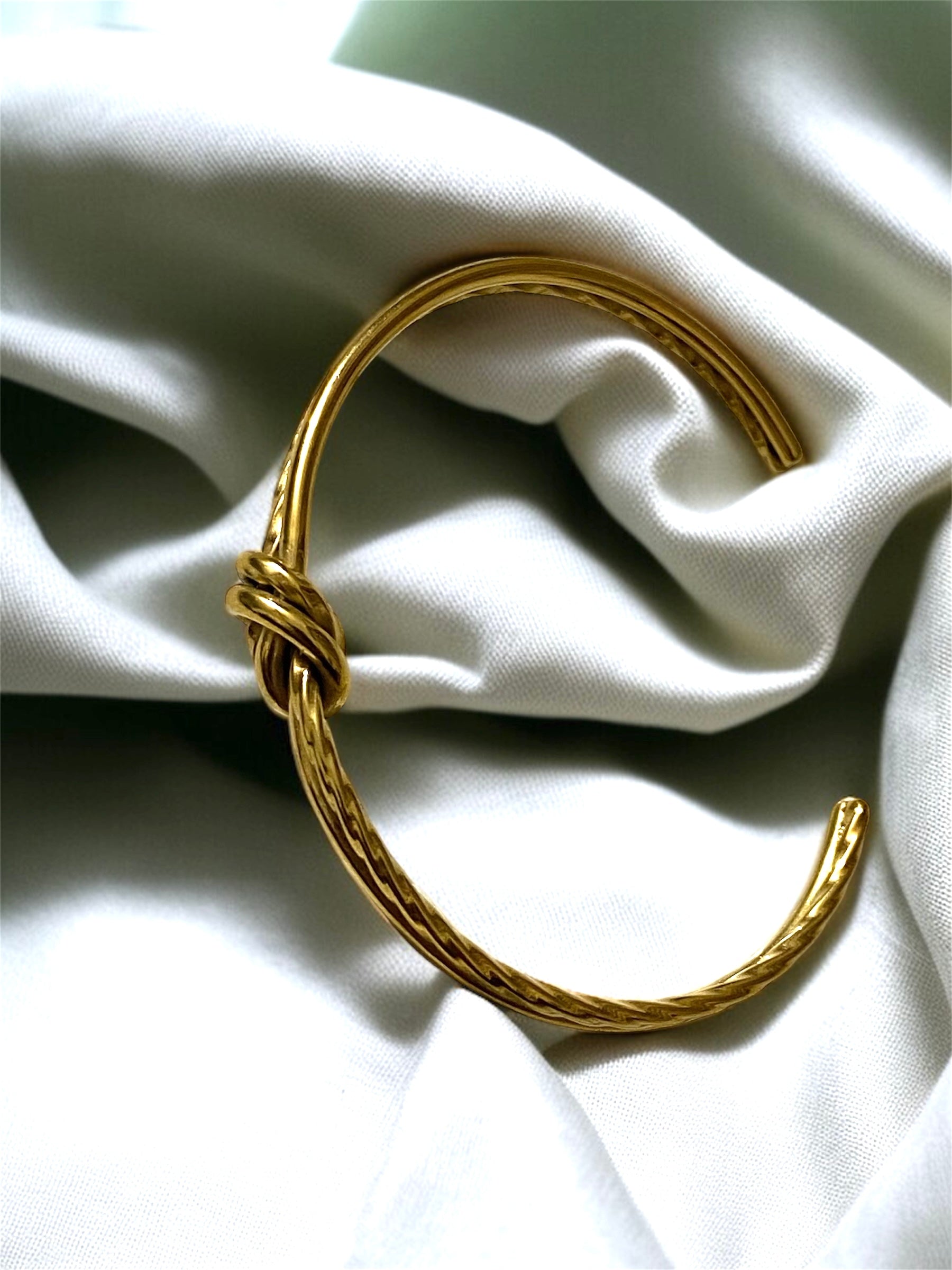 Anti-Tarnish Double Knot Cuff Bracelet – Elegant Adjustable Open Bangle for Women & Girls