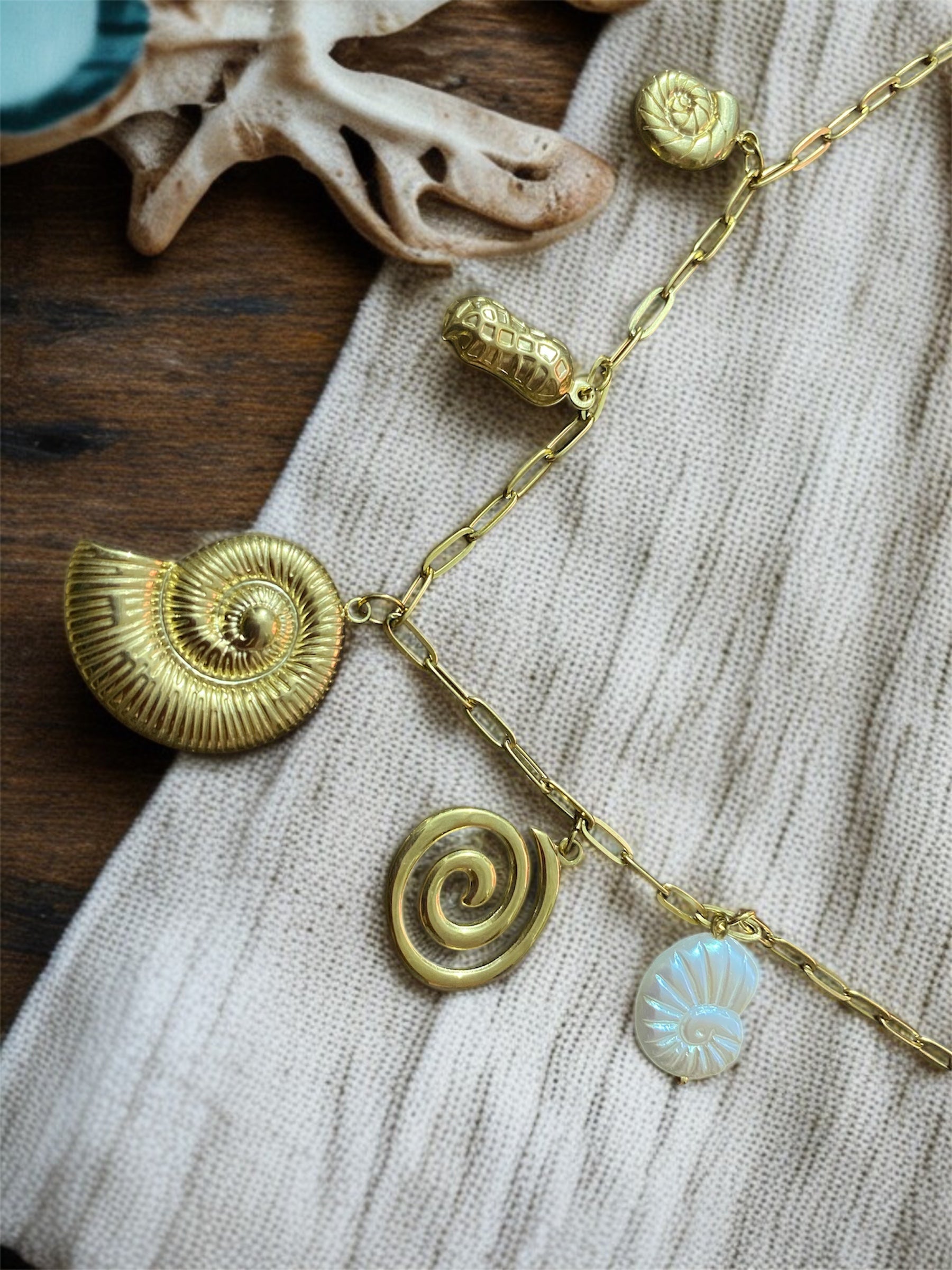 Anti-Tarnish Beach Inspired Chain | Ocean Vibes Pendant Necklace | Everyday Stylish Jewelry for Women & Girls