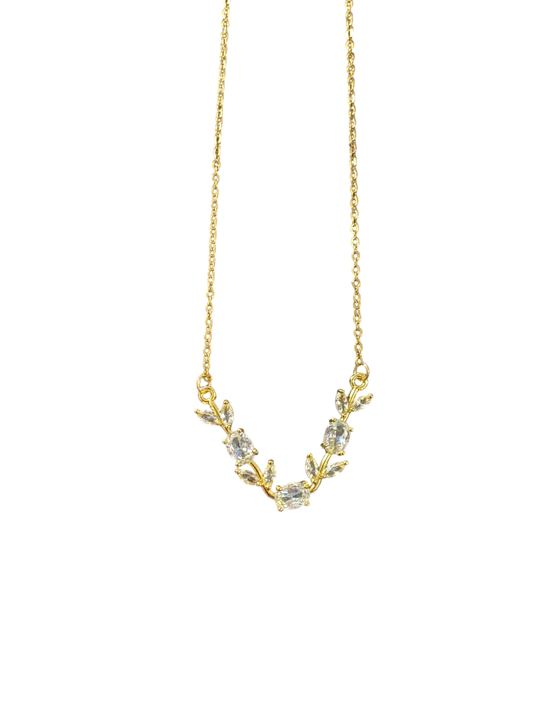 White Tulip Pendant Chain – 18K Gold Plated, Anti-Tarnish Elegant Jewellery