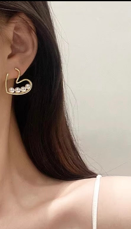 Golden Pearl Heart Stud Earrings